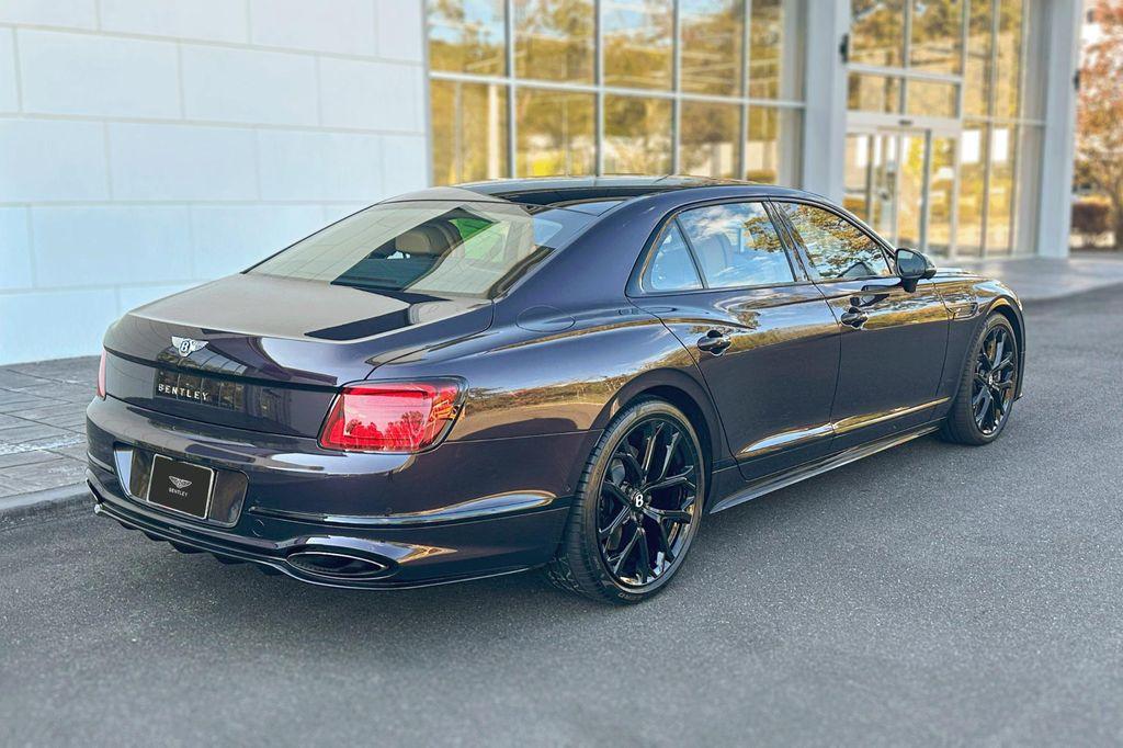 new 2025 Bentley Flying Spur car, priced at $299,900