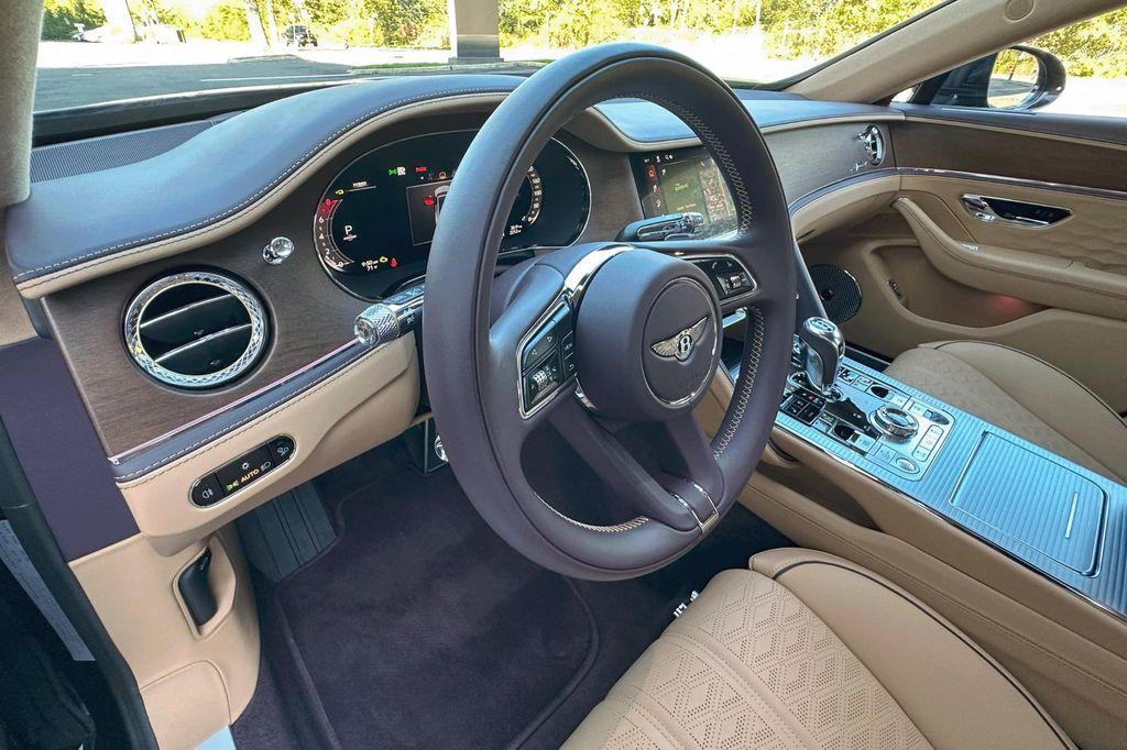 new 2025 Bentley Flying Spur car, priced at $299,900