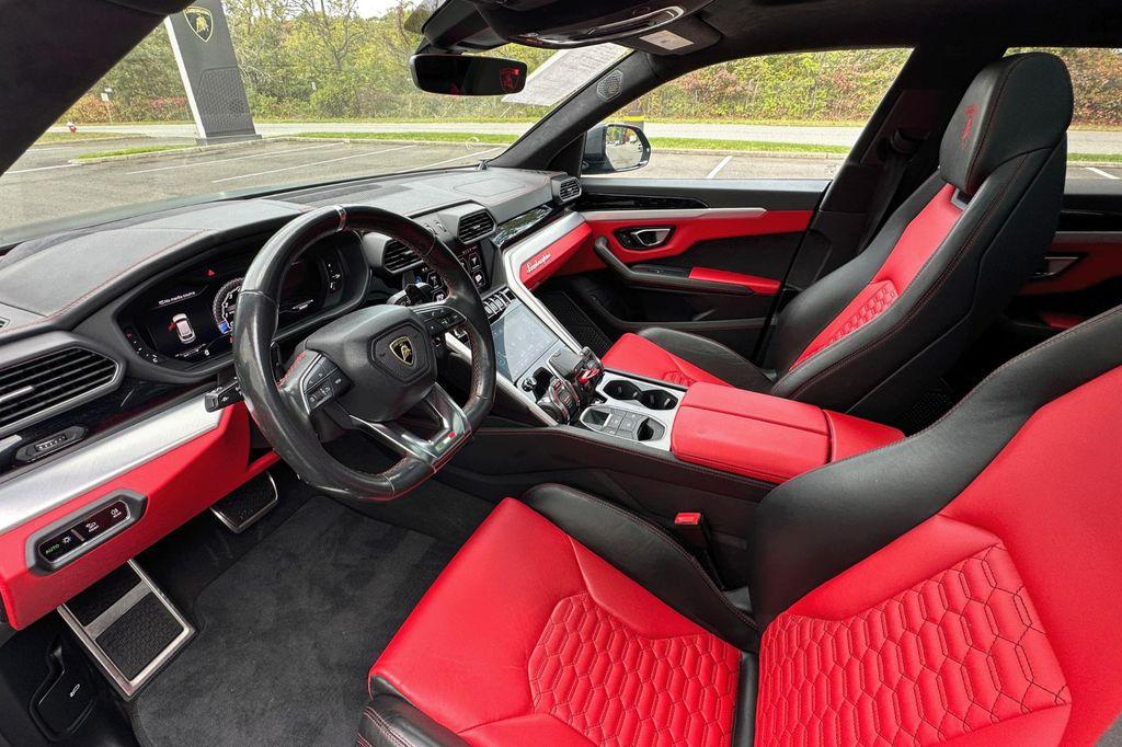 used 2019 Lamborghini Urus car, priced at $159,900