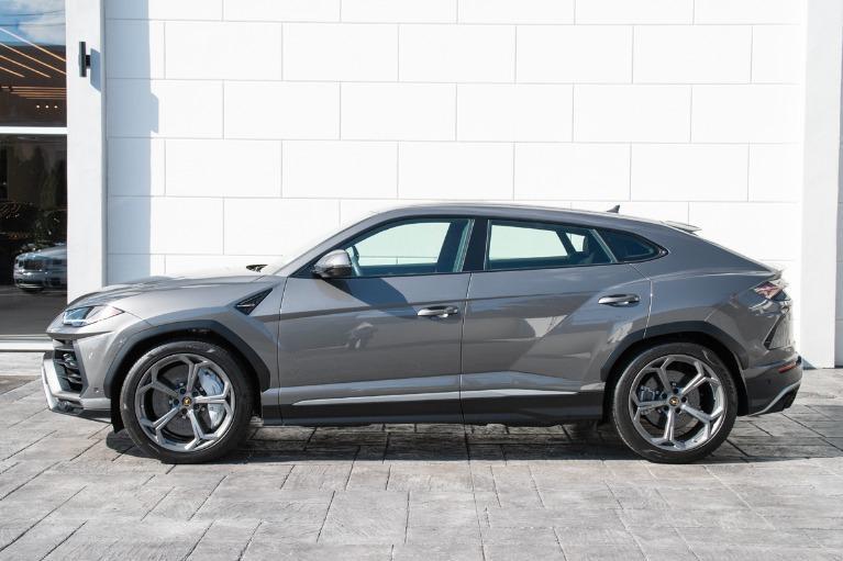 used 2021 Lamborghini Urus car, priced at $219,900