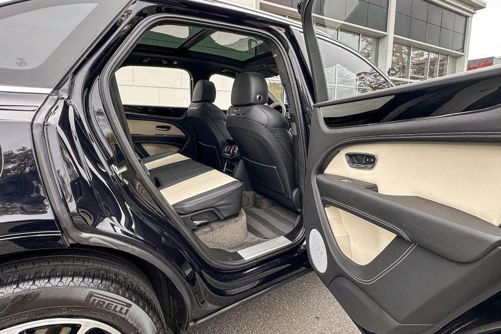 used 2023 Bentley Bentayga car, priced at $164,900