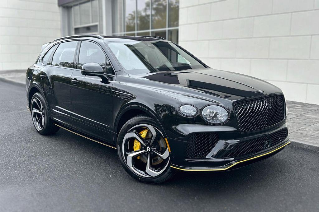 new 2025 Bentley Bentayga car, priced at $264,905