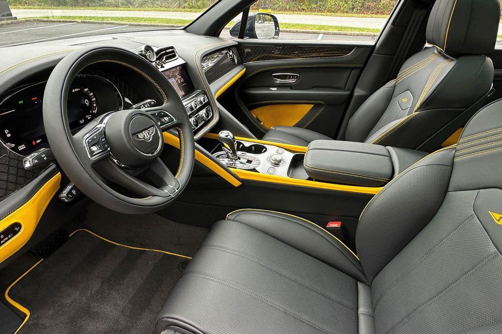 new 2025 Bentley Bentayga car, priced at $264,905