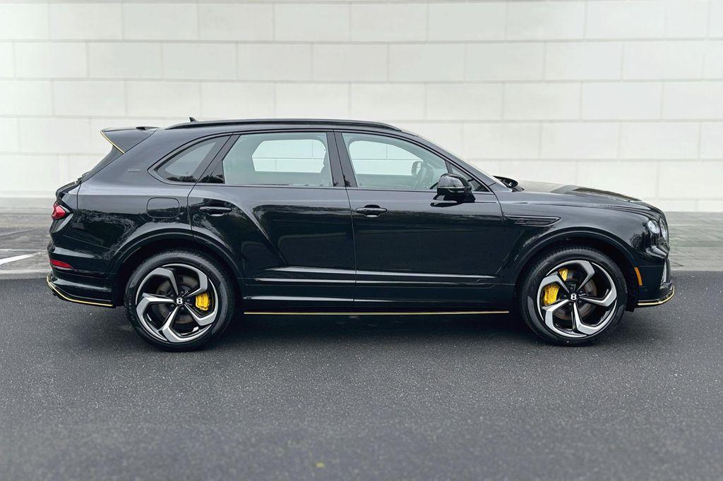 new 2025 Bentley Bentayga car, priced at $264,905