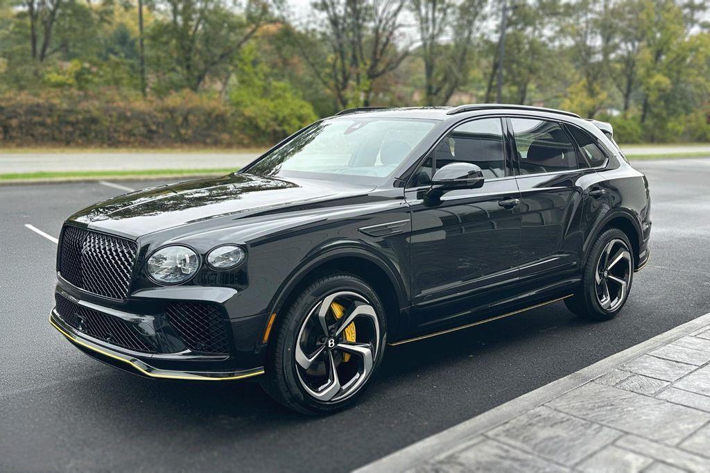 new 2025 Bentley Bentayga car, priced at $264,905