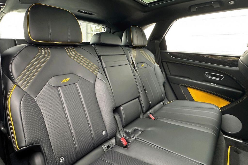 new 2025 Bentley Bentayga car, priced at $264,905