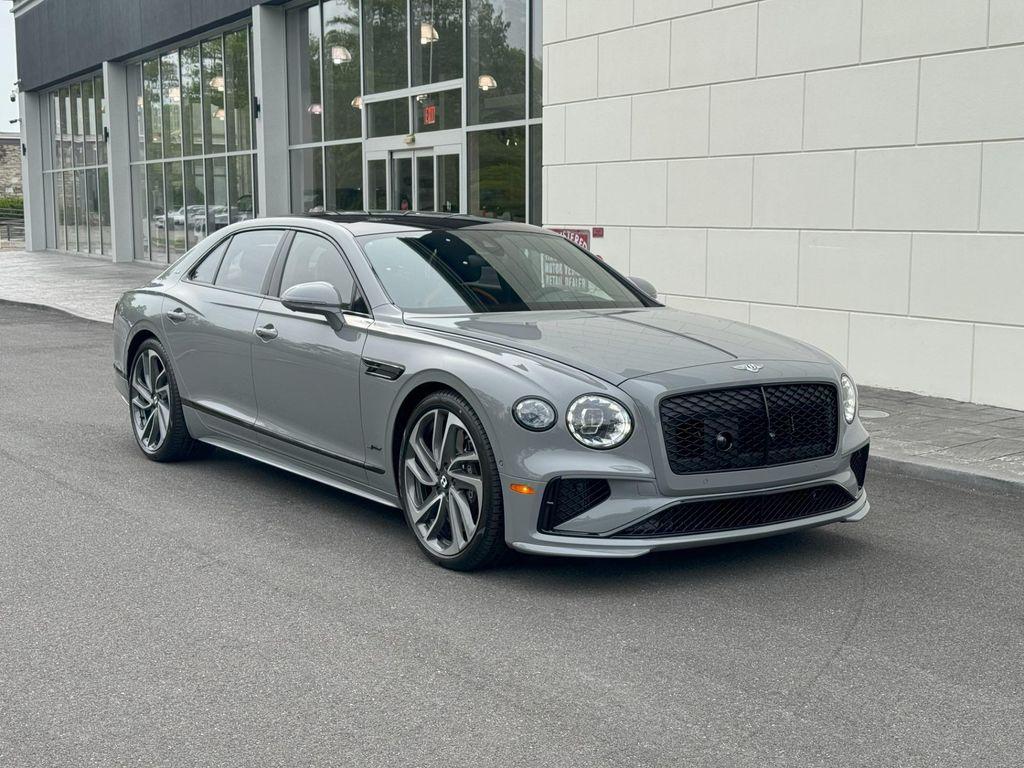 new 2025 Bentley Flying Spur car, priced at $325,525