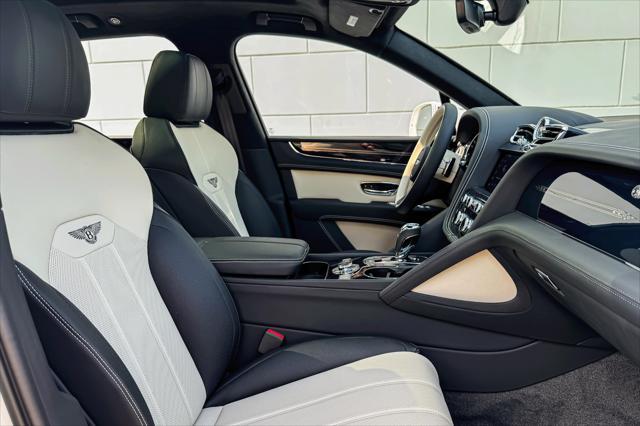 new 2025 Bentley Bentayga car, priced at $216,575