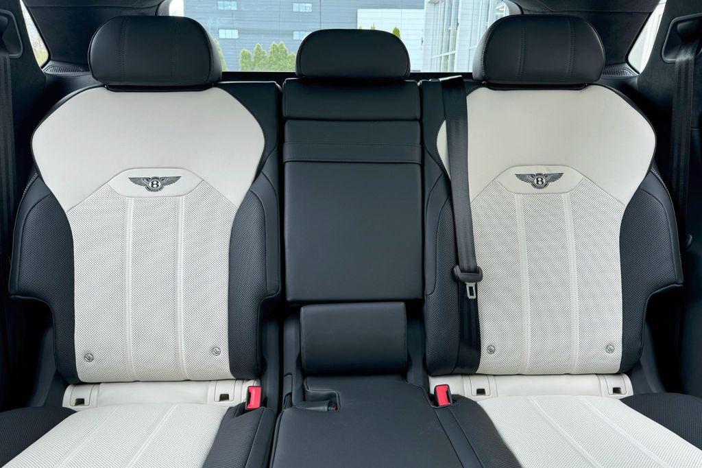 new 2025 Bentley Bentayga car, priced at $209,075