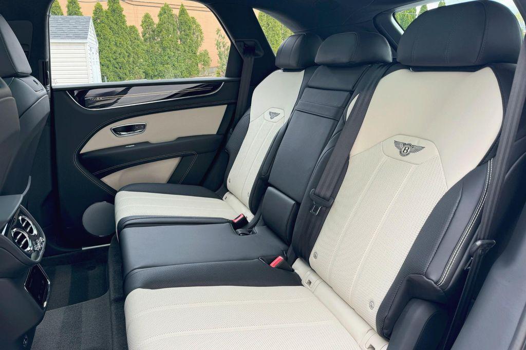 new 2025 Bentley Bentayga car, priced at $209,075