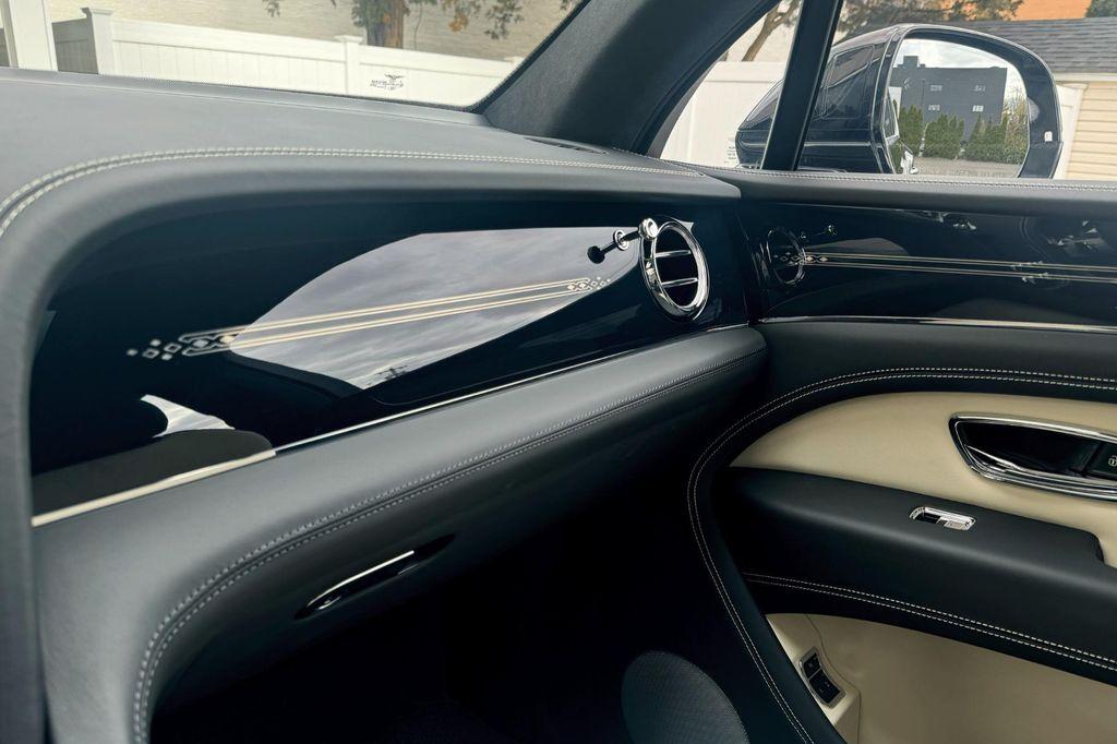 new 2025 Bentley Bentayga car, priced at $209,075