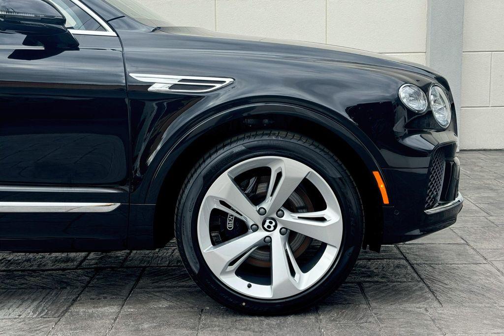 new 2025 Bentley Bentayga car, priced at $209,075