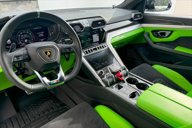 used 2022 Lamborghini Urus car