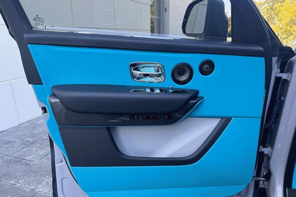 used 2022 Rolls-Royce Cullinan car