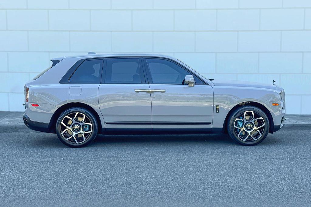 used 2022 Rolls-Royce Cullinan car