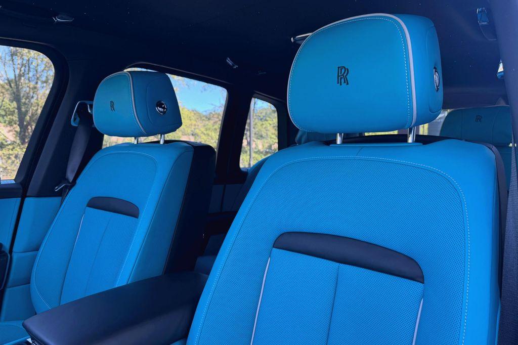 used 2022 Rolls-Royce Cullinan car