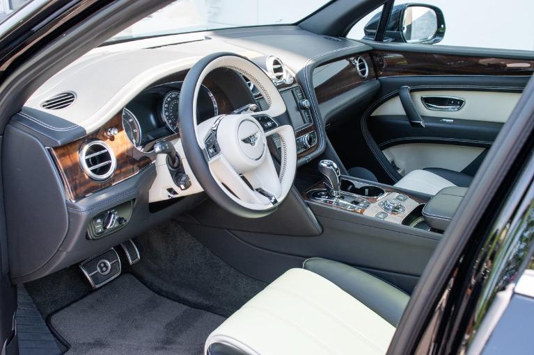 used 2018 Bentley Bentayga car, priced at $99,900