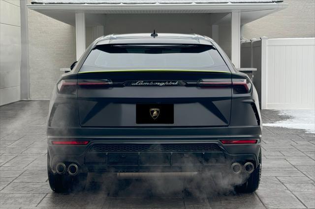 used 2022 Lamborghini Urus car