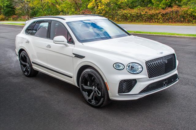 new 2024 Bentley Bentayga Hybrid car, priced at $212,415