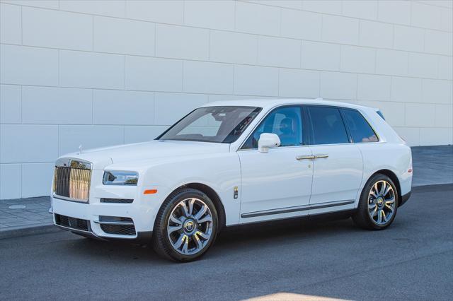 new 2024 Rolls-Royce Cullinan car, priced at $424,075