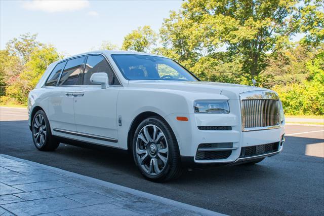 new 2024 Rolls-Royce Cullinan car, priced at $424,075