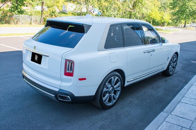 new 2024 Rolls-Royce Cullinan car, priced at $424,075