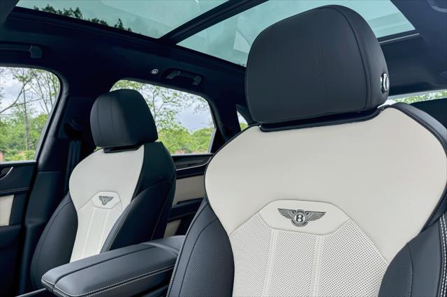 new 2025 Bentley Bentayga car, priced at $215,640