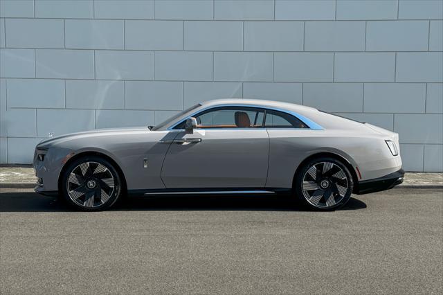 new 2025 Rolls-Royce Spectre car, priced at $450,150