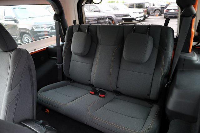 new 2025 Jeep Wrangler car, priced at $32,208