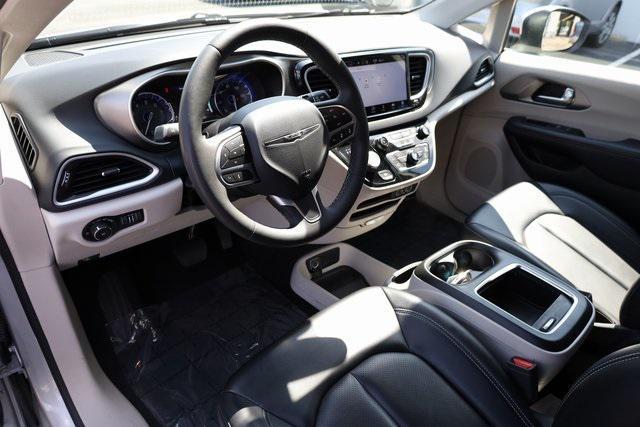 used 2023 Chrysler Pacifica car, priced at $22,800