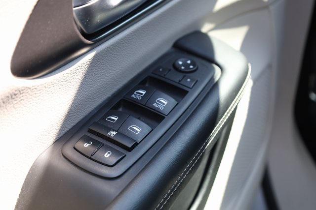 used 2023 Chrysler Pacifica car, priced at $22,800