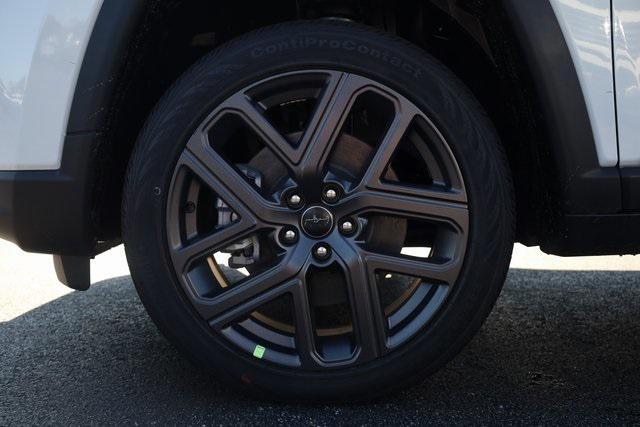 new 2026 Jeep Compass car, priced at $34,750
