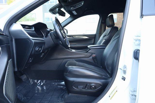 used 2022 Jeep Grand Cherokee car, priced at $27,000