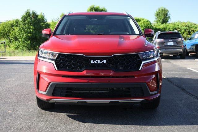 used 2022 Kia Sorento Hybrid car, priced at $19,847