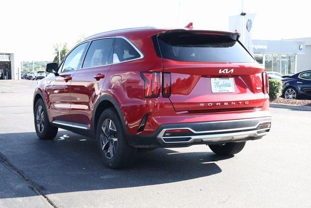 used 2022 Kia Sorento Hybrid car, priced at $19,847