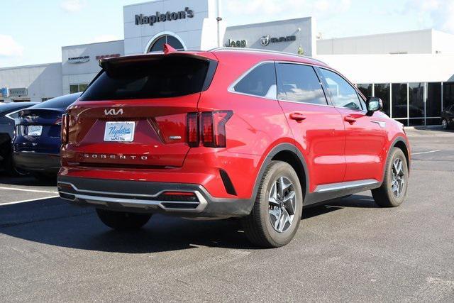used 2022 Kia Sorento Hybrid car, priced at $19,847