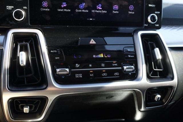 used 2022 Kia Sorento Hybrid car, priced at $19,847