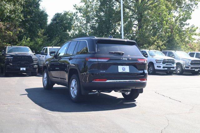 new 2025 Jeep Grand Cherokee car, priced at $38,615