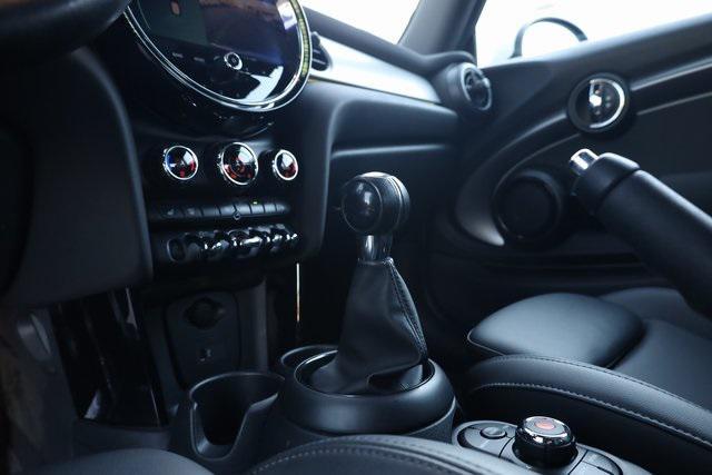 used 2022 MINI Hardtop car, priced at $22,700