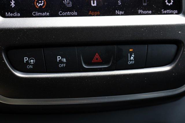 used 2019 Jeep Cherokee car, priced at $20,499