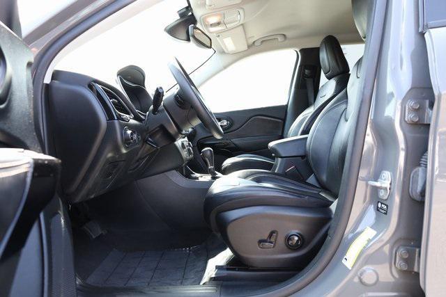 used 2023 Jeep Cherokee car, priced at $21,706