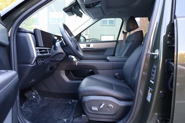 used 2025 Hyundai Santa Fe car, priced at $36,500