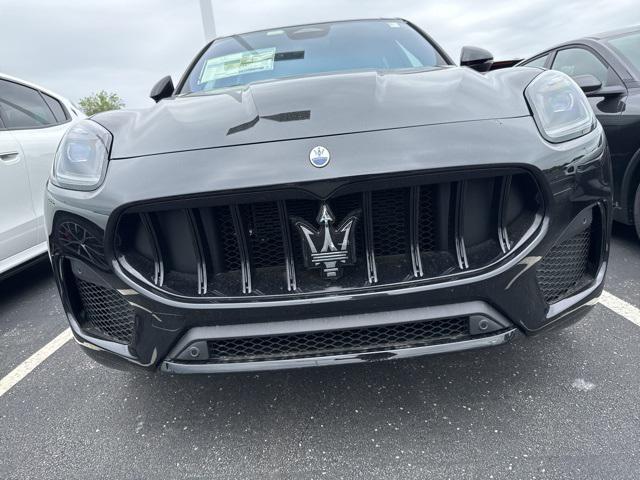 new 2025 Maserati Grecale car, priced at $77,494