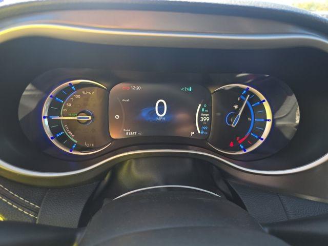 used 2024 Chrysler Pacifica Hybrid car, priced at $29,374