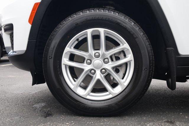 used 2025 Jeep Grand Cherokee L car, priced at $40,000