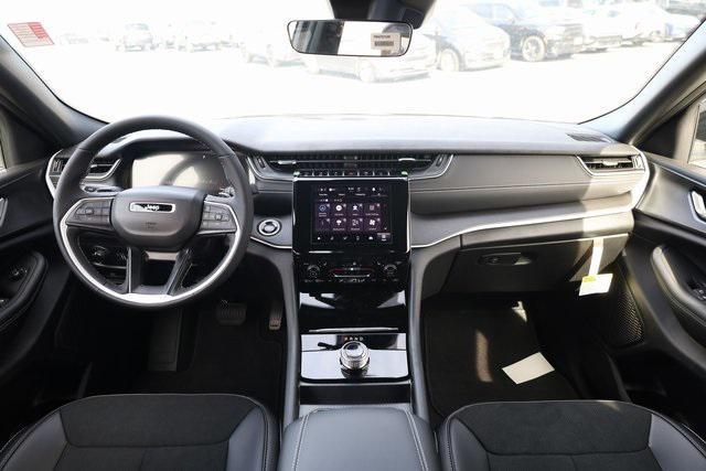 new 2025 Jeep Grand Cherokee L car, priced at $44,695