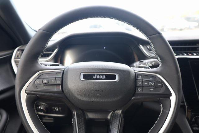 new 2025 Jeep Grand Cherokee L car, priced at $44,695