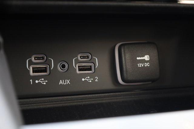 new 2025 Jeep Grand Cherokee L car, priced at $44,695