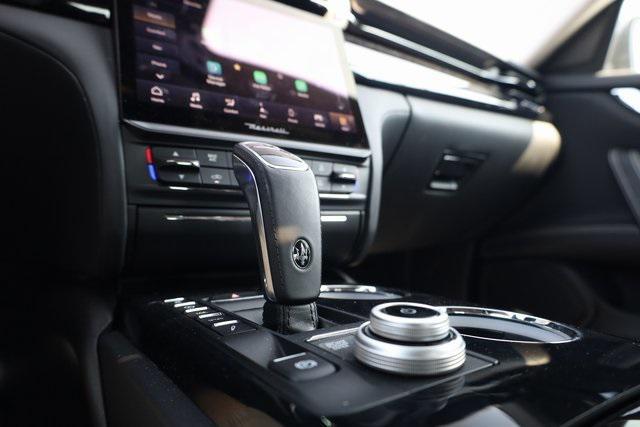 used 2022 Maserati Quattroporte car, priced at $38,994