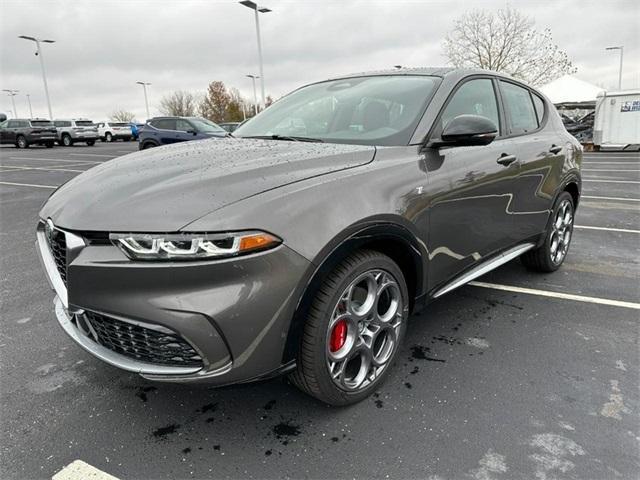 new 2024 Alfa Romeo Tonale car, priced at $42,477